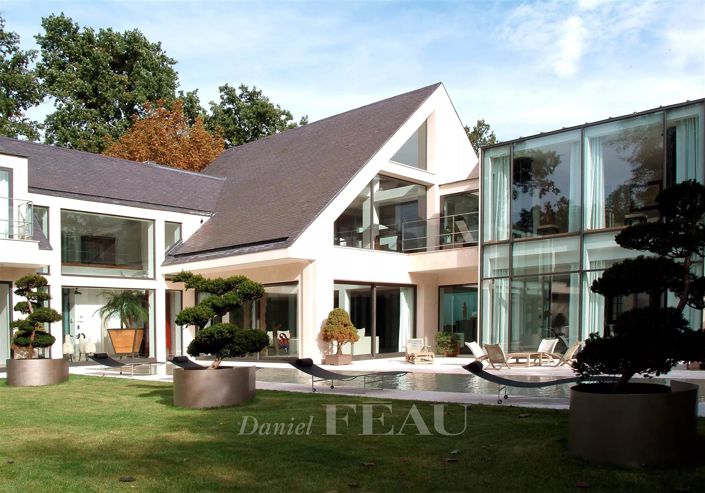 Image No.34-5 Bed House for sale