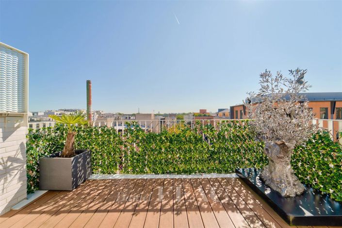 Image No.2-4 Bed Apartment for sale