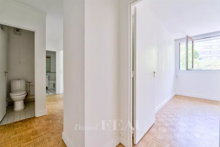 Image No.14-3 Bed Apartment for sale