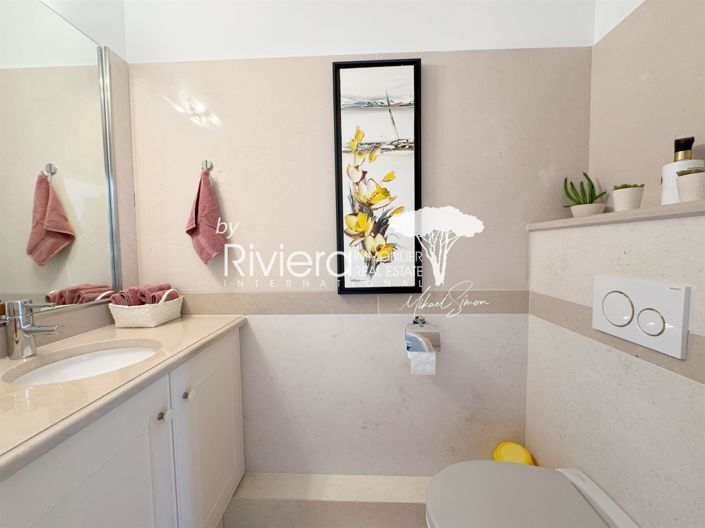 Image No.17-4 Bed Apartment for sale