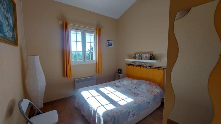 Image No.22-4 Bed House for sale