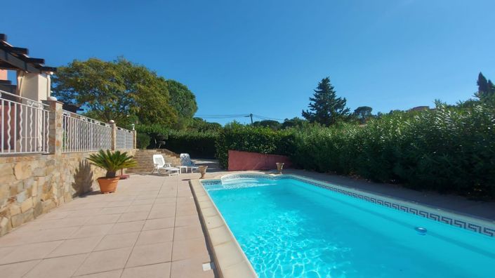 Image No.4-4 Bed House for sale