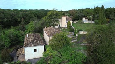 6 Bed House for sale