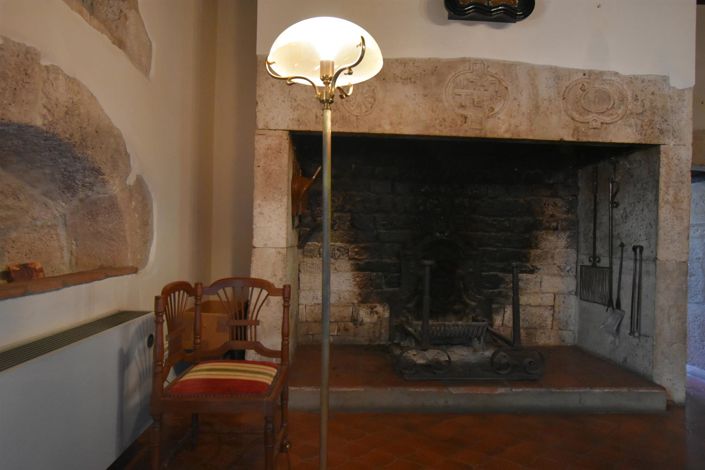 Image No.14-6 Bed House for sale