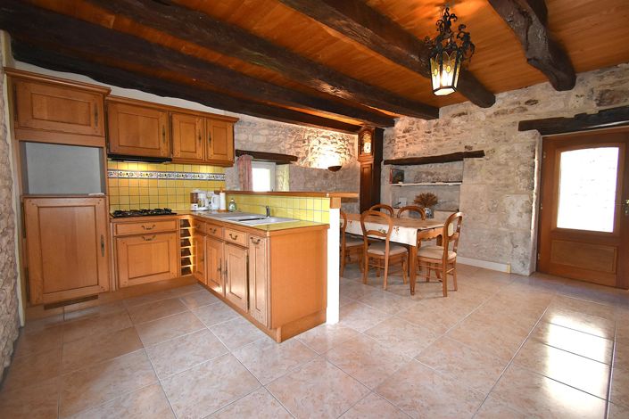 Image No.37-6 Bed House for sale