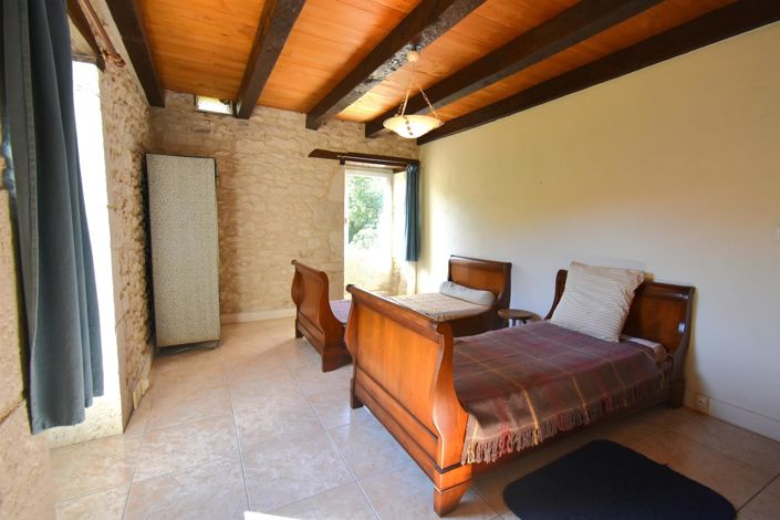 Image No.45-6 Bed House for sale