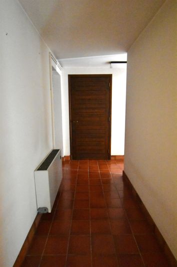 Image No.58-6 Bed House for sale