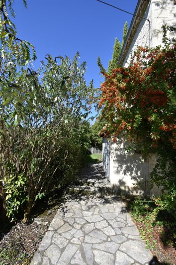 Image No.59-6 Bed House for sale