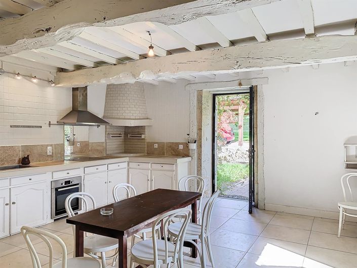 Image No.4-6 Bed House for sale