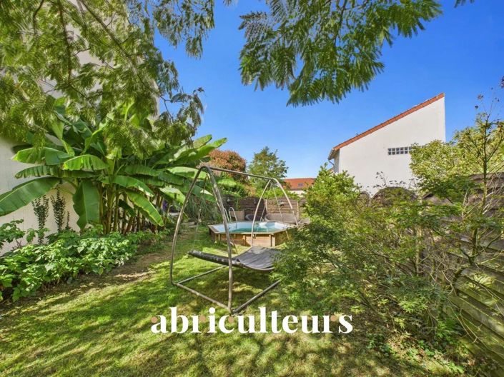 Image No.18-4 Bed House for sale