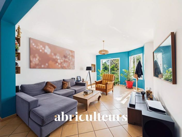 Image No.5-4 Bed House for sale