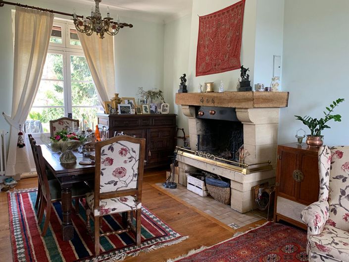 Image No.1-3 Bed House for sale