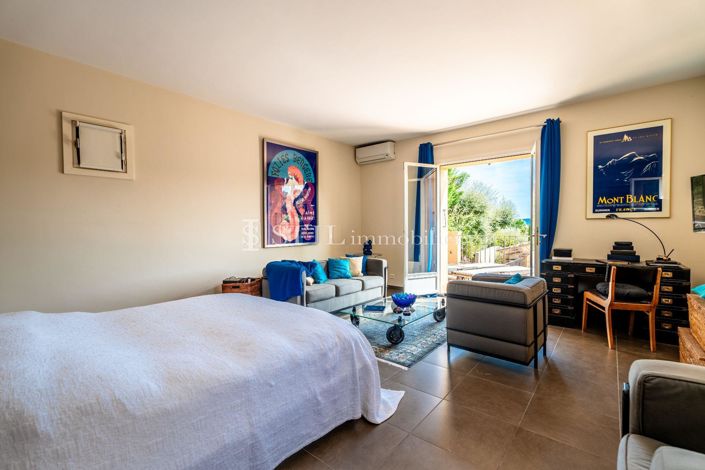 Image No.13-5 Bed House for sale