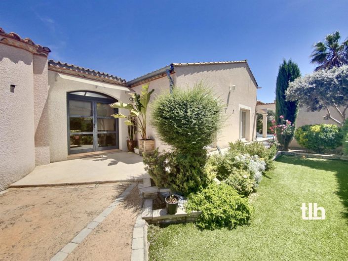 Image No.11-3 Bed House for sale