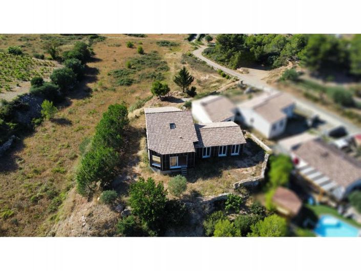 Image No.1-3 Bed House for sale
