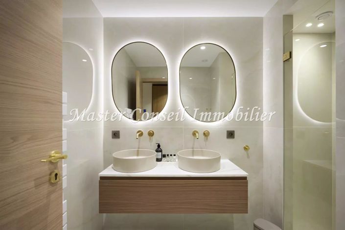 Image No.8-3 Bed Apartment for sale