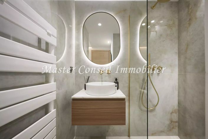 Image No.9-3 Bed Apartment for sale