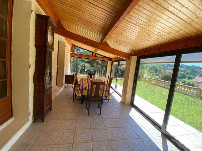 Image No.5-5 Bed House for sale