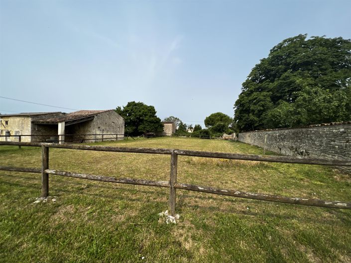 Image No.15-5 Bed House for sale