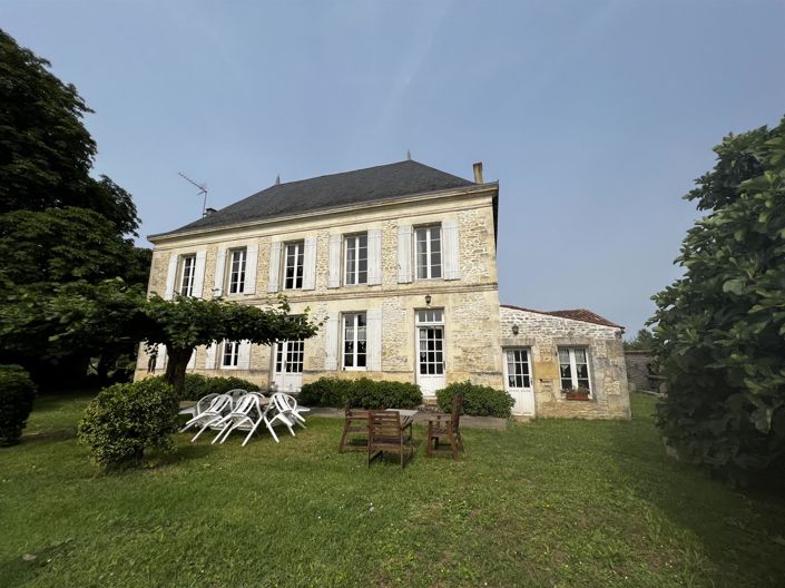 Image No.2-5 Bed House for sale