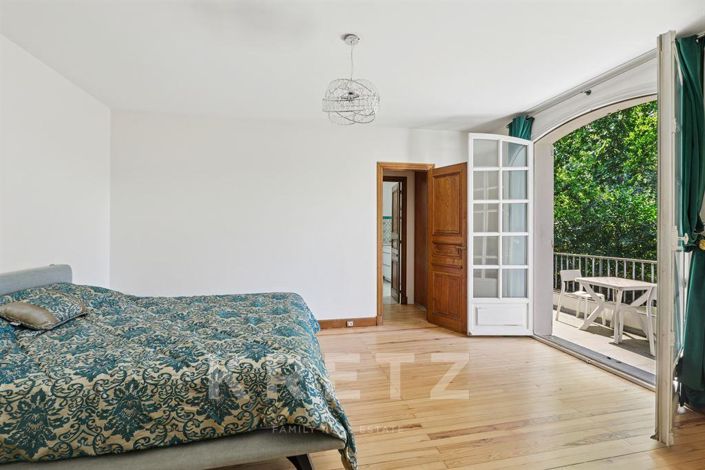 Image No.15-10 Bed House for sale