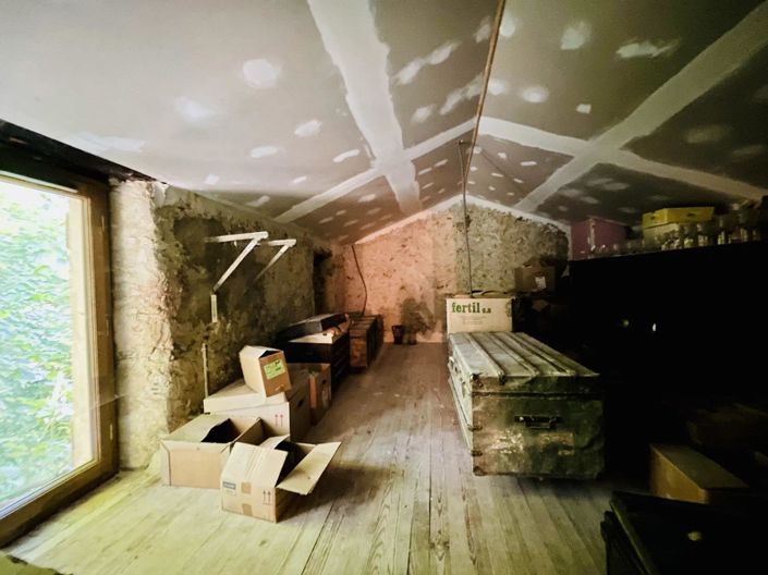 Image No.17-House for sale