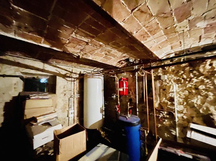 Image No.29-House for sale