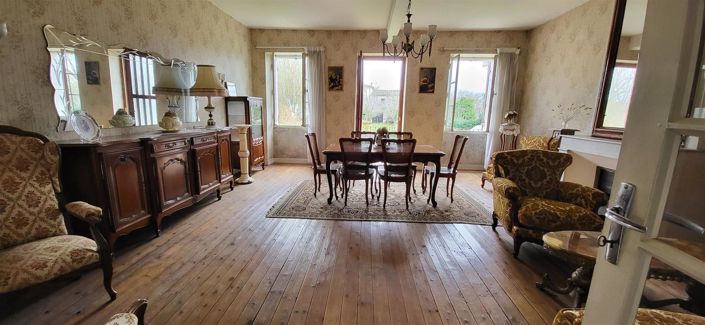 Image No.12-3 Bed House for sale