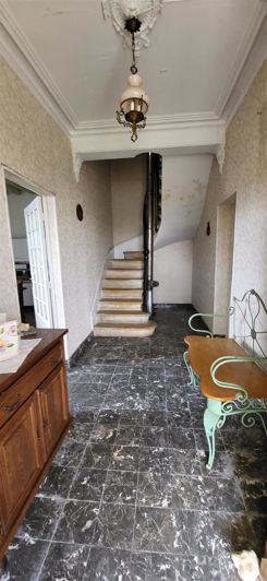 Image No.17-3 Bed House for sale