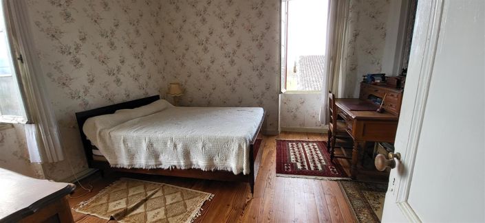 Image No.33-3 Bed House for sale