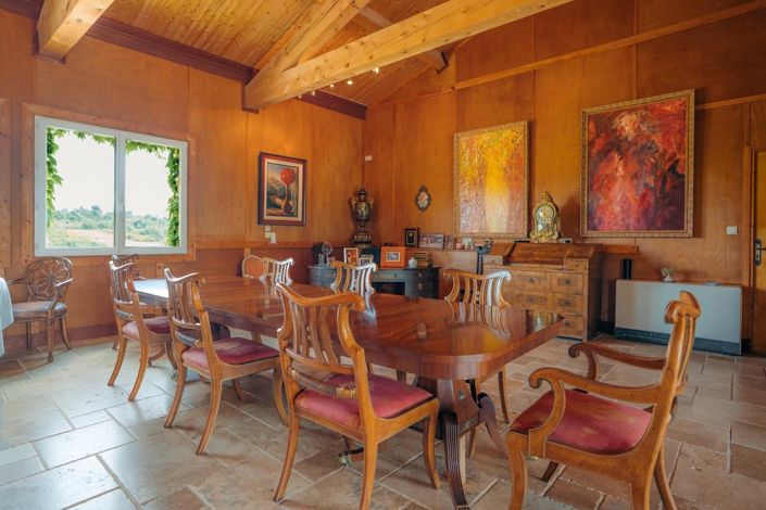 Image No.13-7 Bed Property for sale