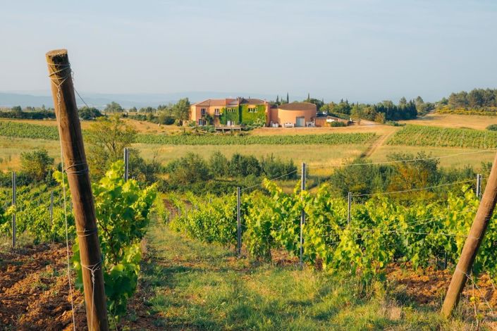 Image No.2-7 Bed Property for sale