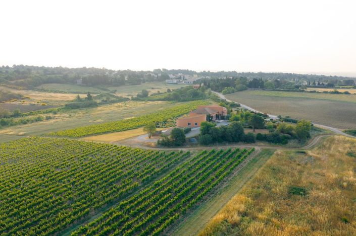 Image No.34-7 Bed Property for sale