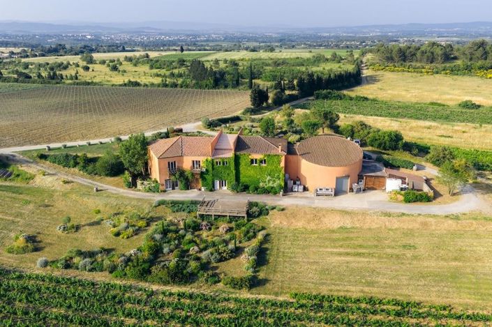 Image No.35-7 Bed Property for sale