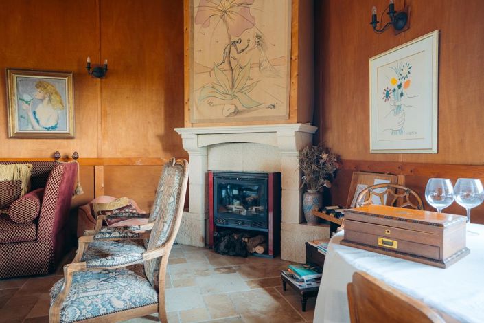 Image No.9-7 Bed Property for sale