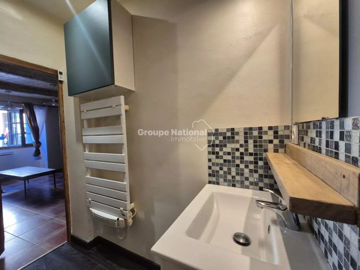 Image No.30-6 Bed House for sale