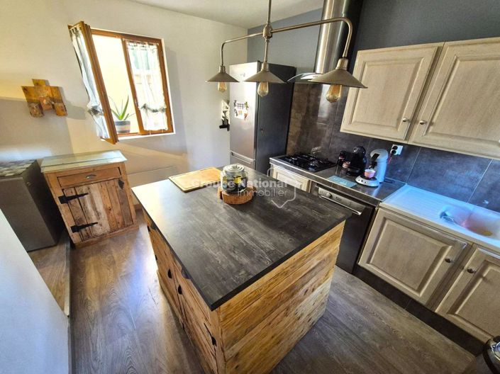 Image No.6-6 Bed House for sale