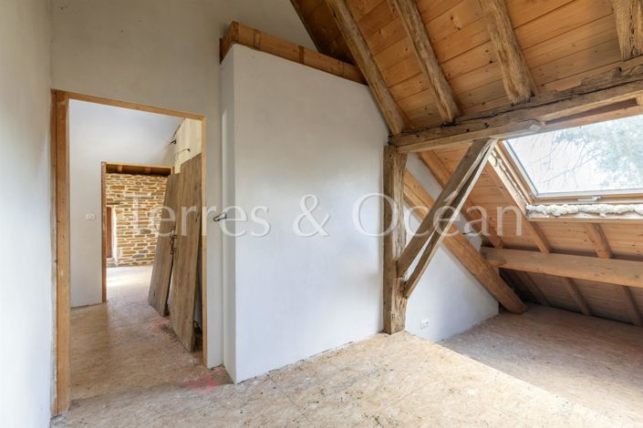 Image No.6-6 Bed House for sale