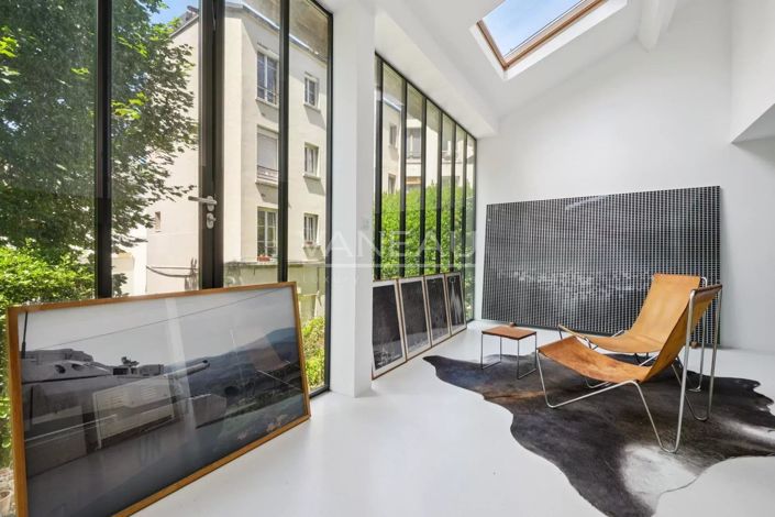 Image No.12-1 Bed House for sale