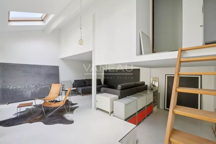 Image No.8-1 Bed House for sale