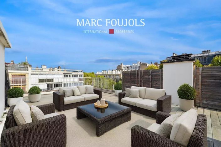 Image No.1-Appartement de 2 chambres à vendre à Neuilly-sur-Seine