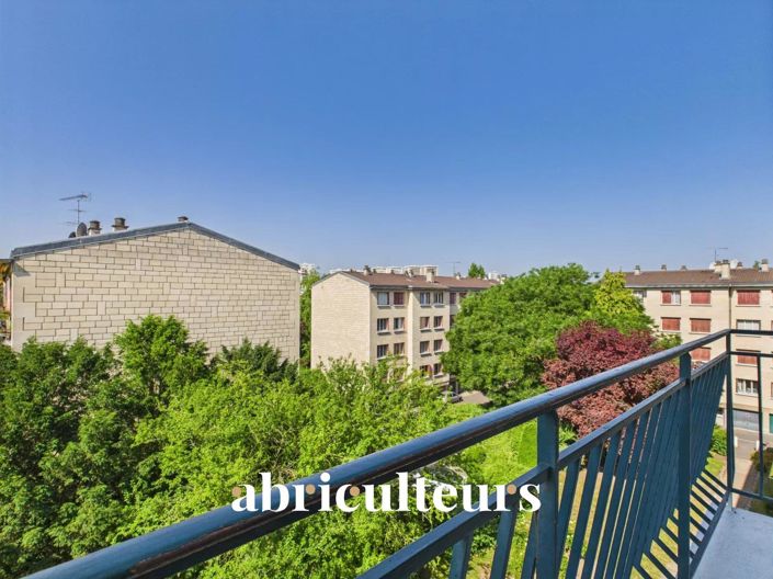 Image No.8-3 Bed Apartment for sale