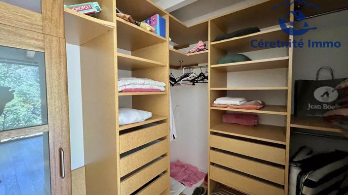 Image No.27-2 Bed House for sale