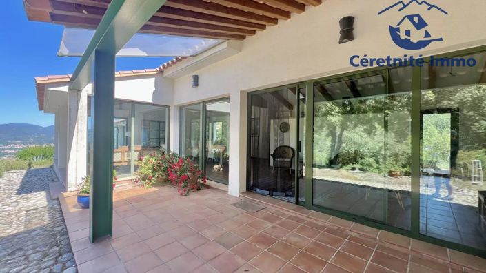 Image No.8-2 Bed House for sale