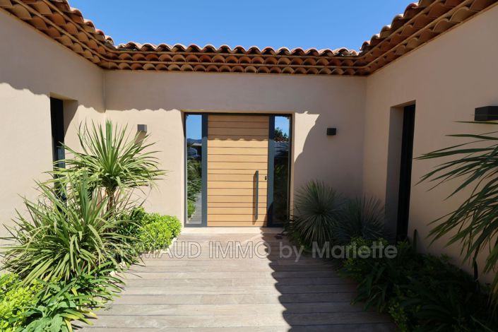 Image No.4-4 Bed House for sale