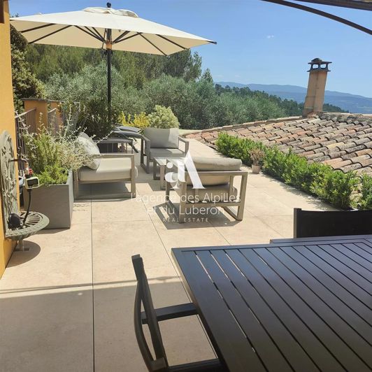 Image No.9-6 Bed House for sale