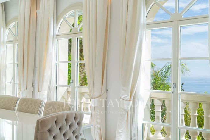 Image No.7-5 Bed House for sale