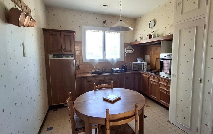 Image No.4-4 Bed House for sale