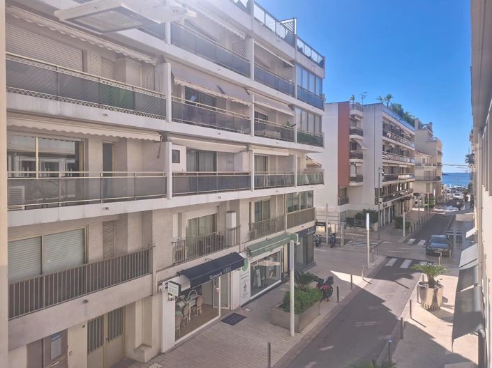 Image No.2-Apartment for sale