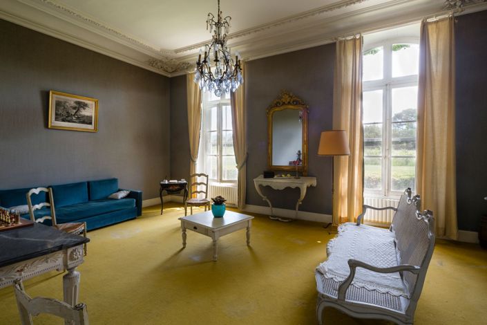 Image No.5-5 Bed House for sale